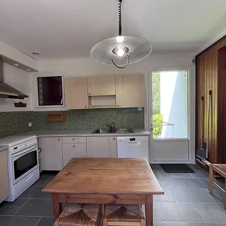 Vakantiehuis Maison De Charme 5 Chambres, Jardin A - Fr-1-812-133